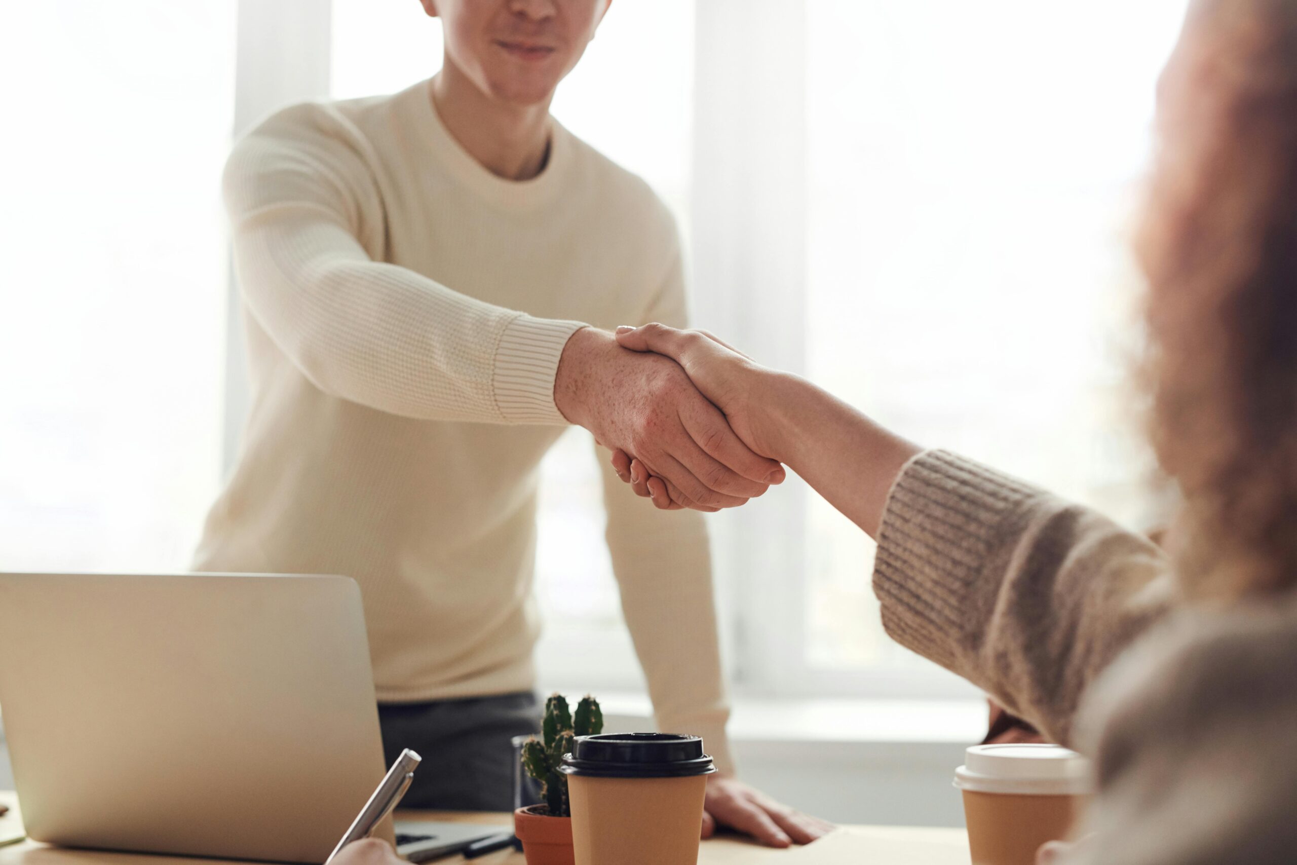 10 perguntas mais comuns em entrevistas de emprego e como respondê-las